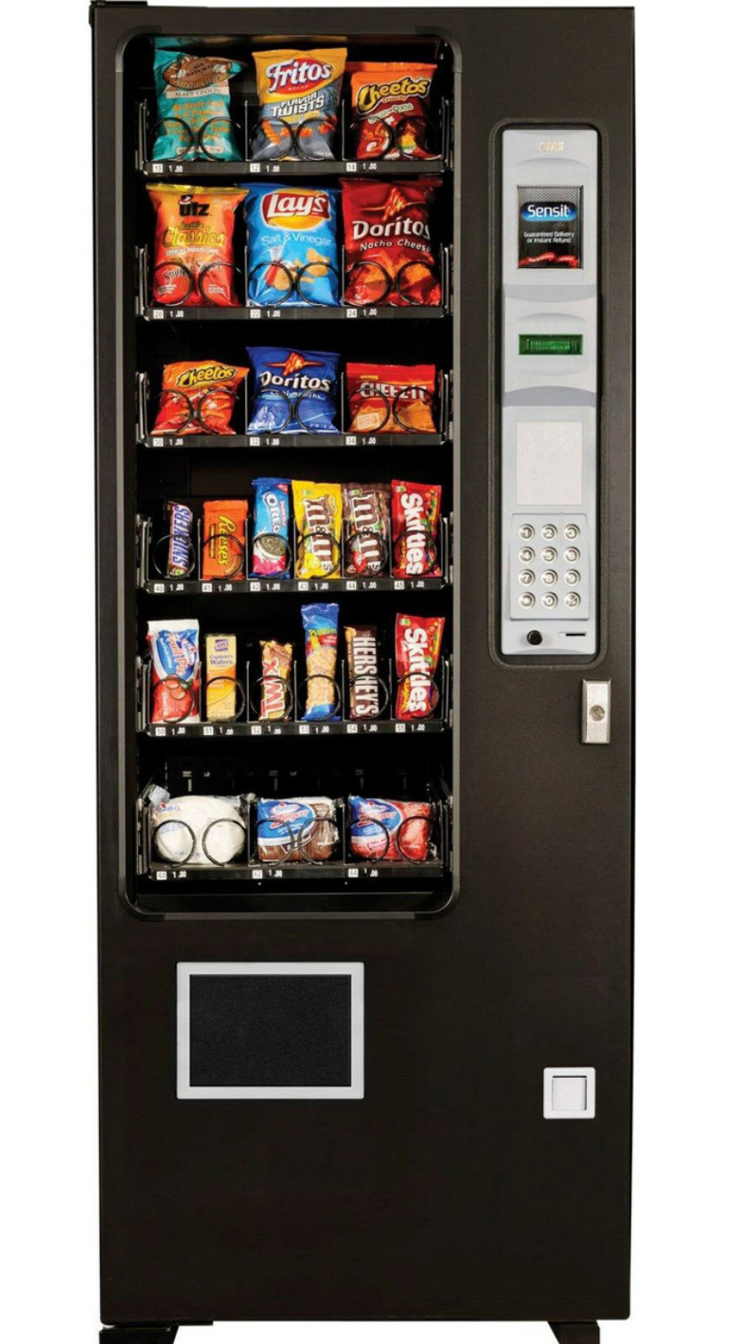 Snack vending machine with product selection