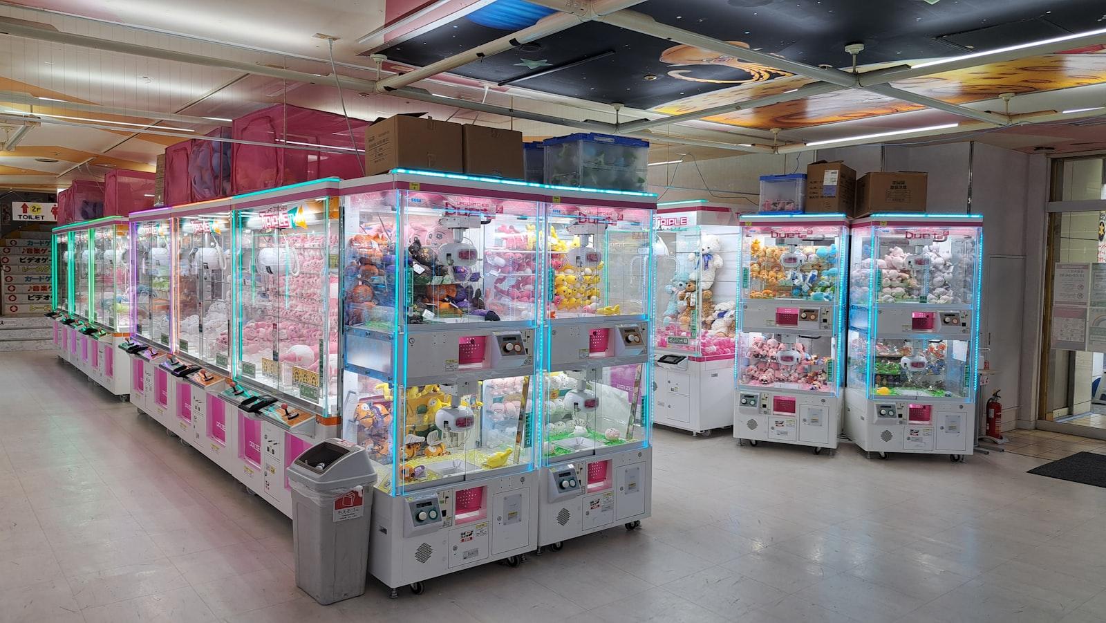 How Florida Retail Centers Can Use Claw Machines to Increase Customer Engagement